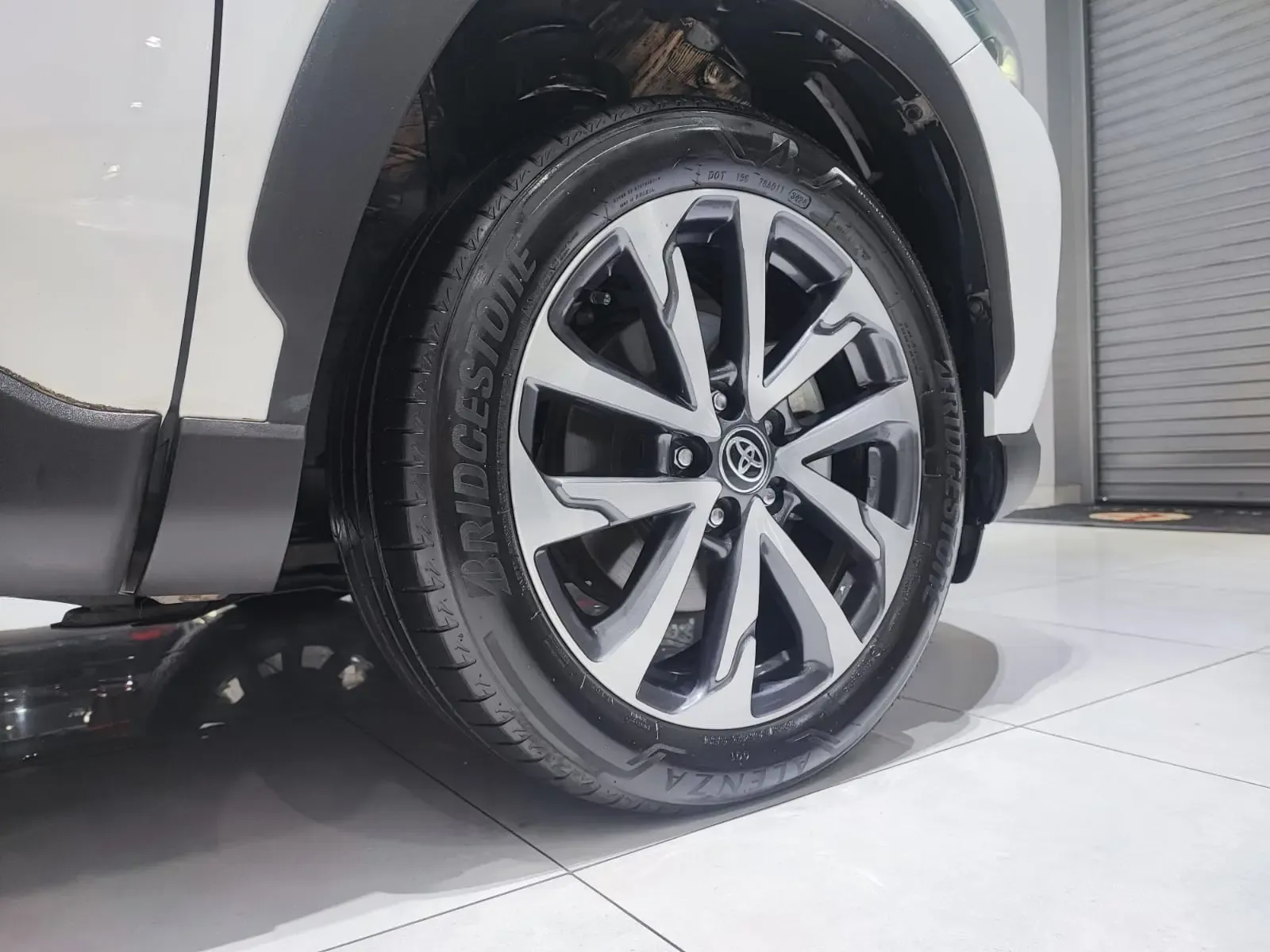 TOYOTA Corolla Cross Hibrido
