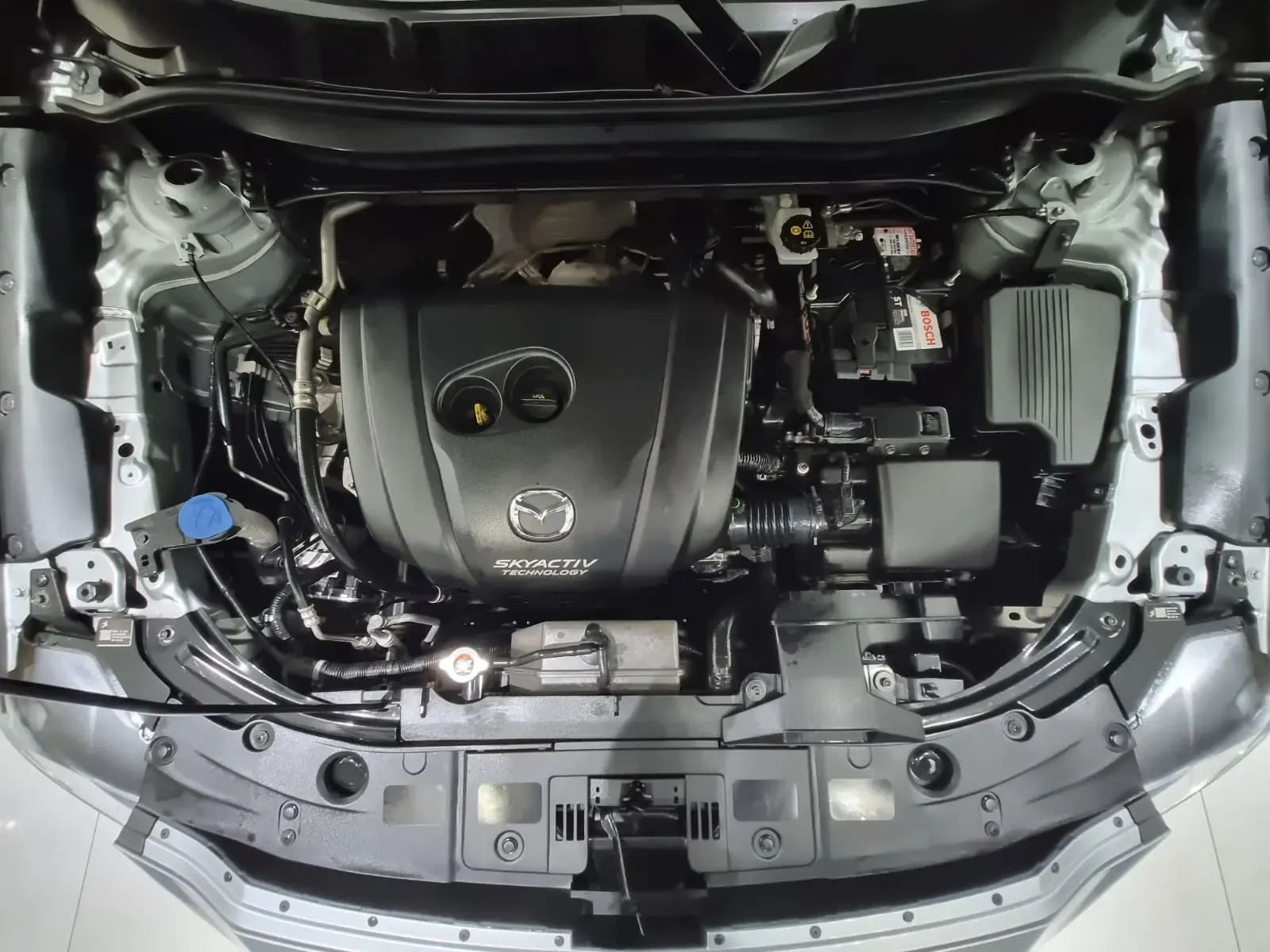 MAZDA CX-5 High 2.0 AT