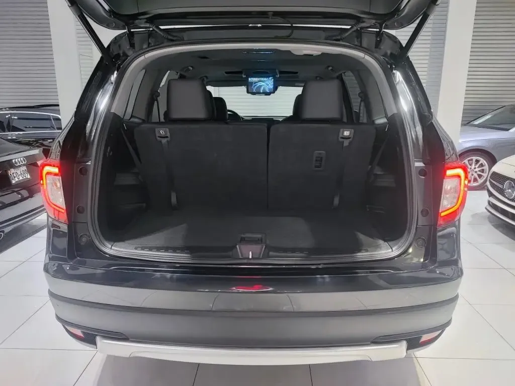HONDA Pilot Touring