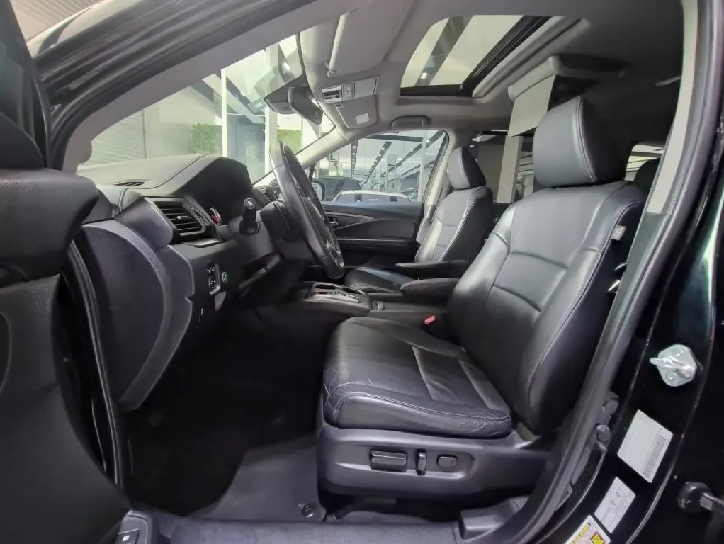 HONDA Pilot Touring