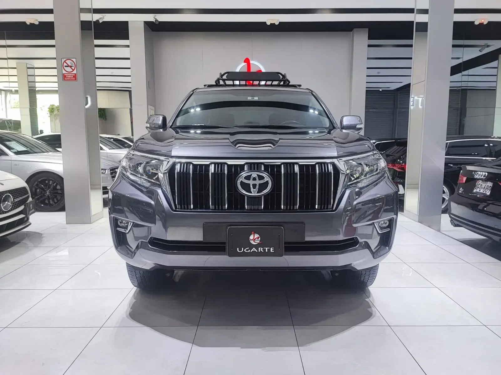 TOYOTA Land Cruiser Prado 4.0 TX-L AT