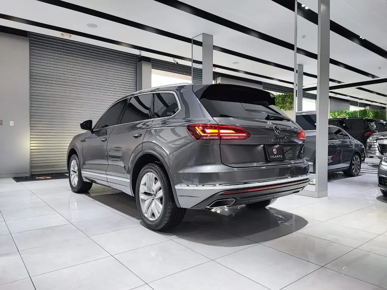 VOLKSWAGEN Touareg V6 TSI