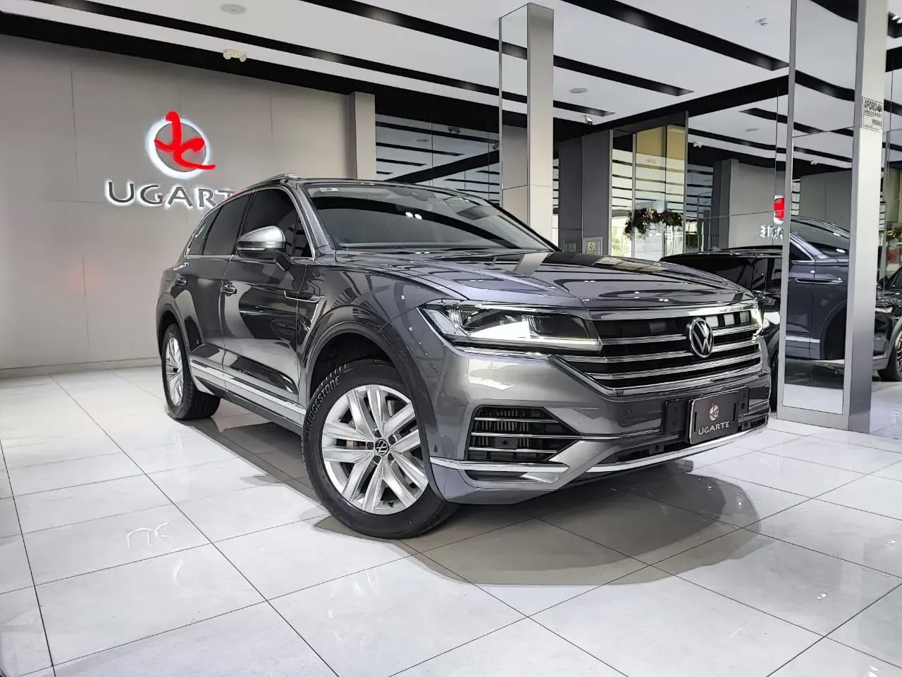 VOLKSWAGEN Touareg V6 TSI