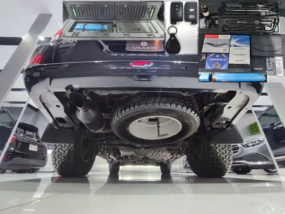 TOYOTA Land Cruiser 200