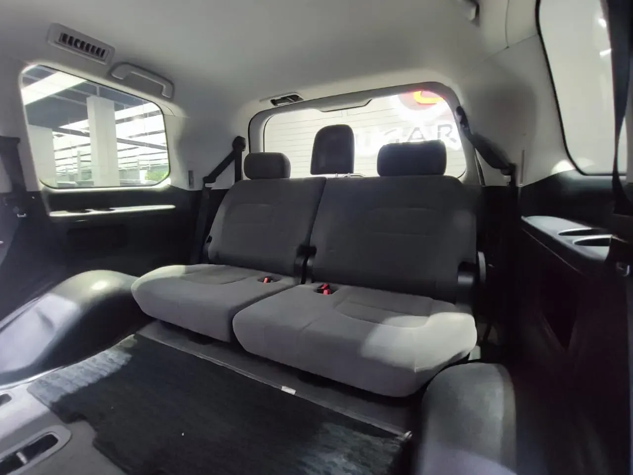 TOYOTA Land Cruiser 200
