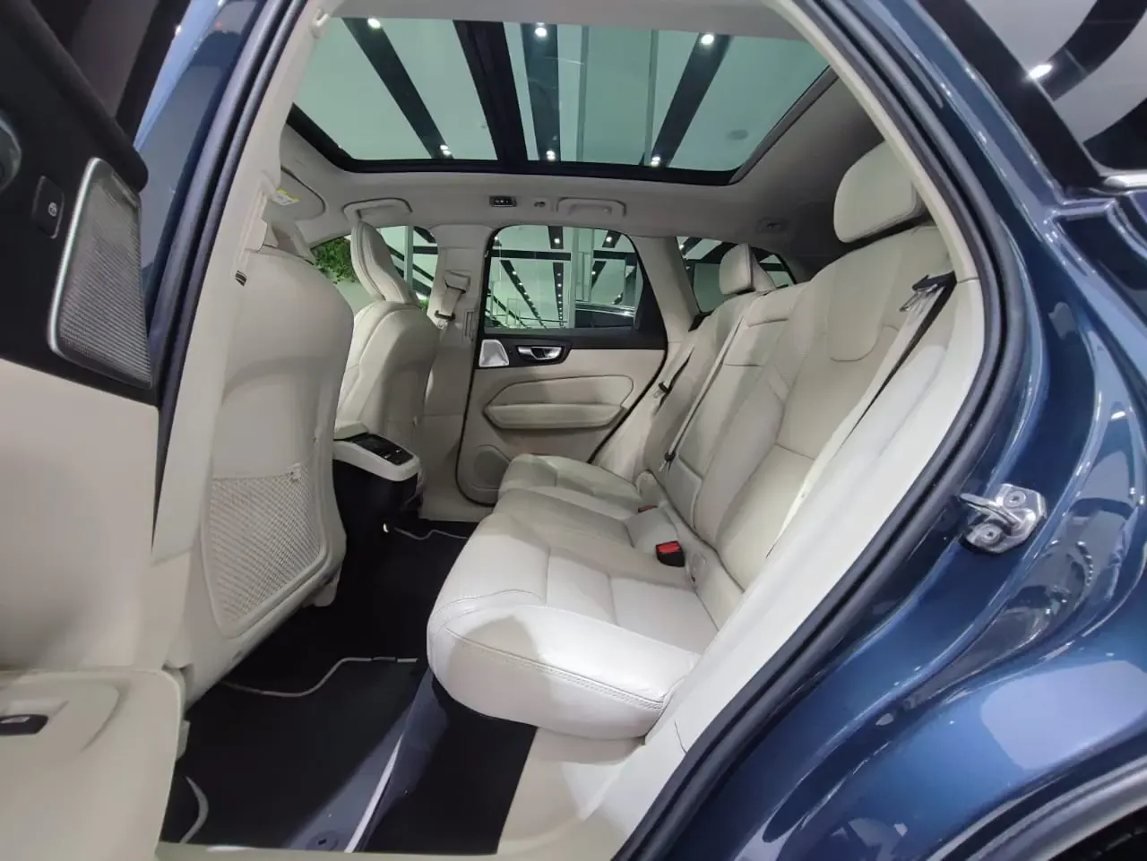 VOLVO XC60 T6 Inscription