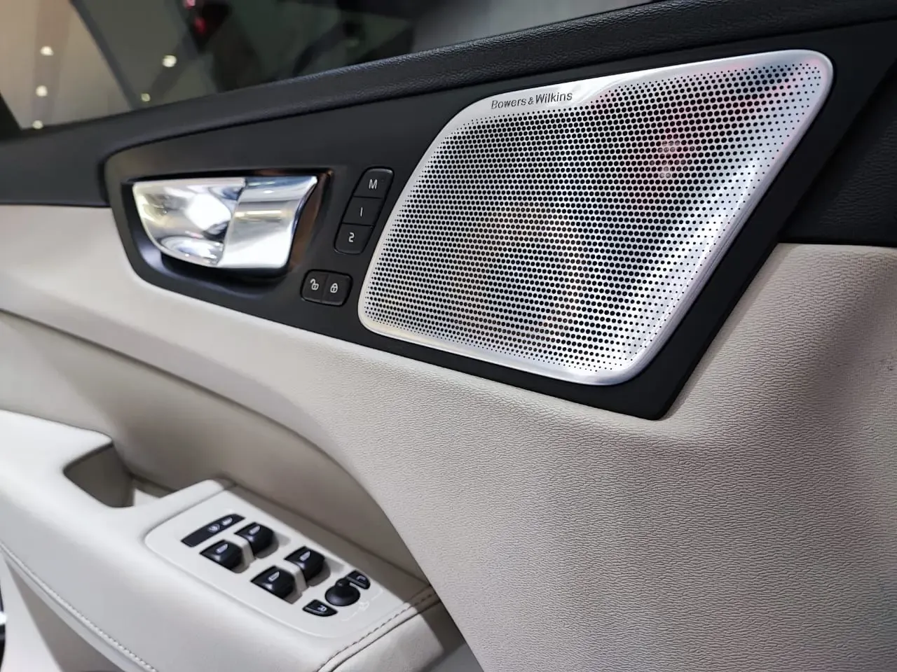 VOLVO XC60 T6 Inscription