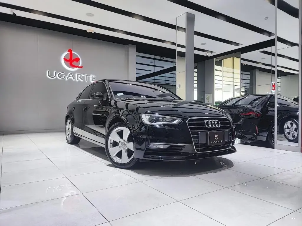 AUDI A3 Sedan 1.8 TFSI Ambition