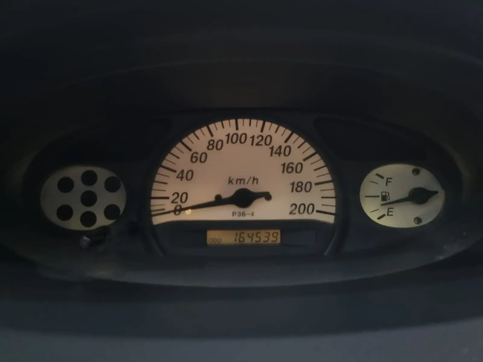 TOYOTA Yaris 1.3 MT