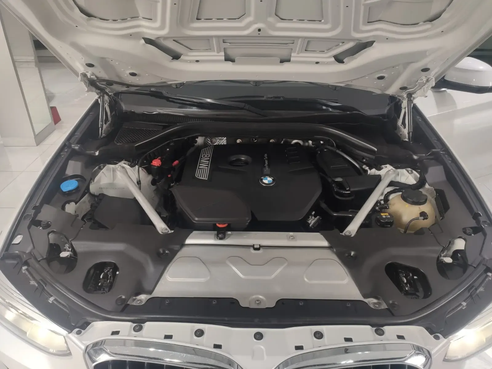 BMW X3 20i