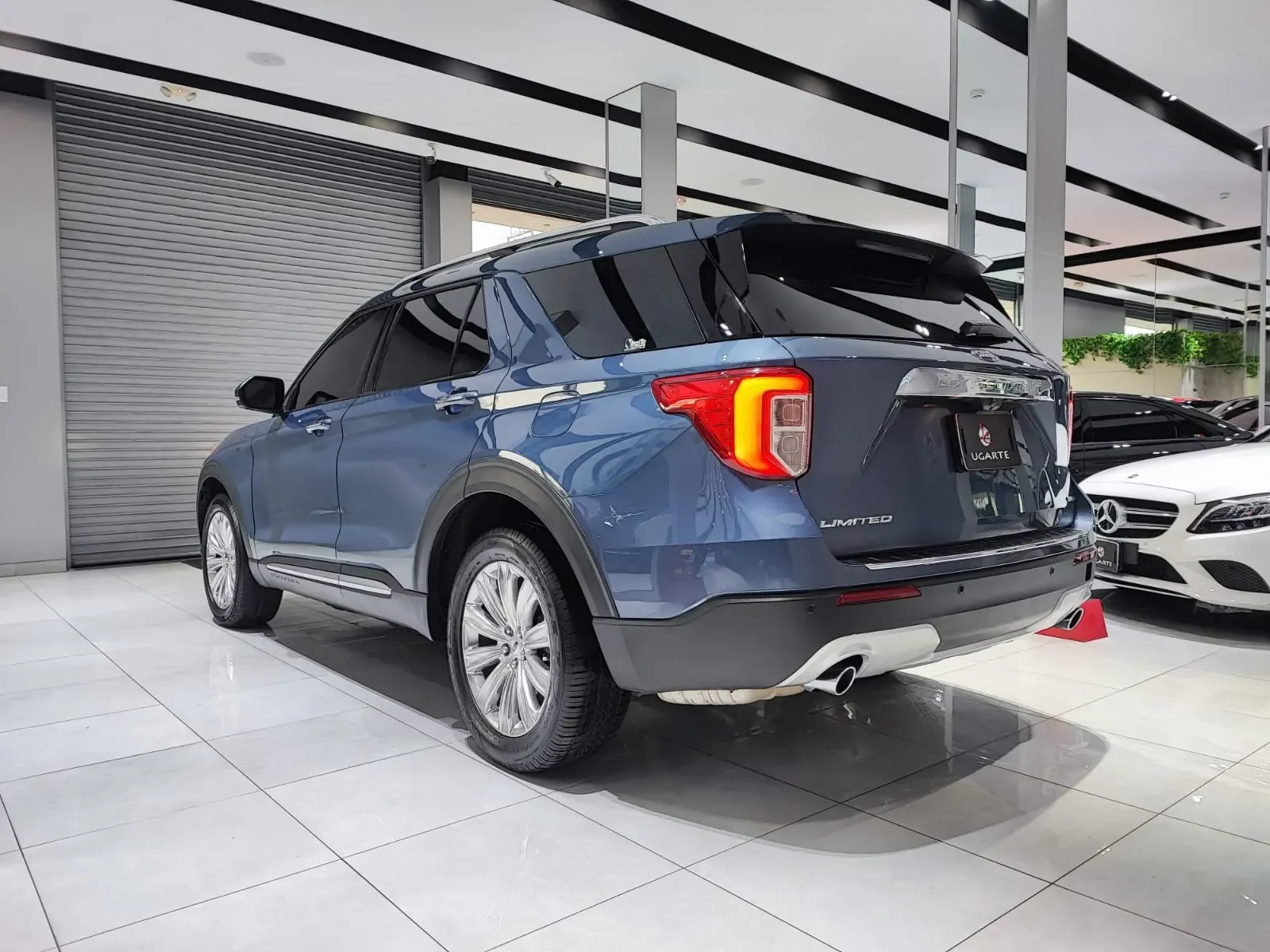 FORD Explorer Limited 4WD