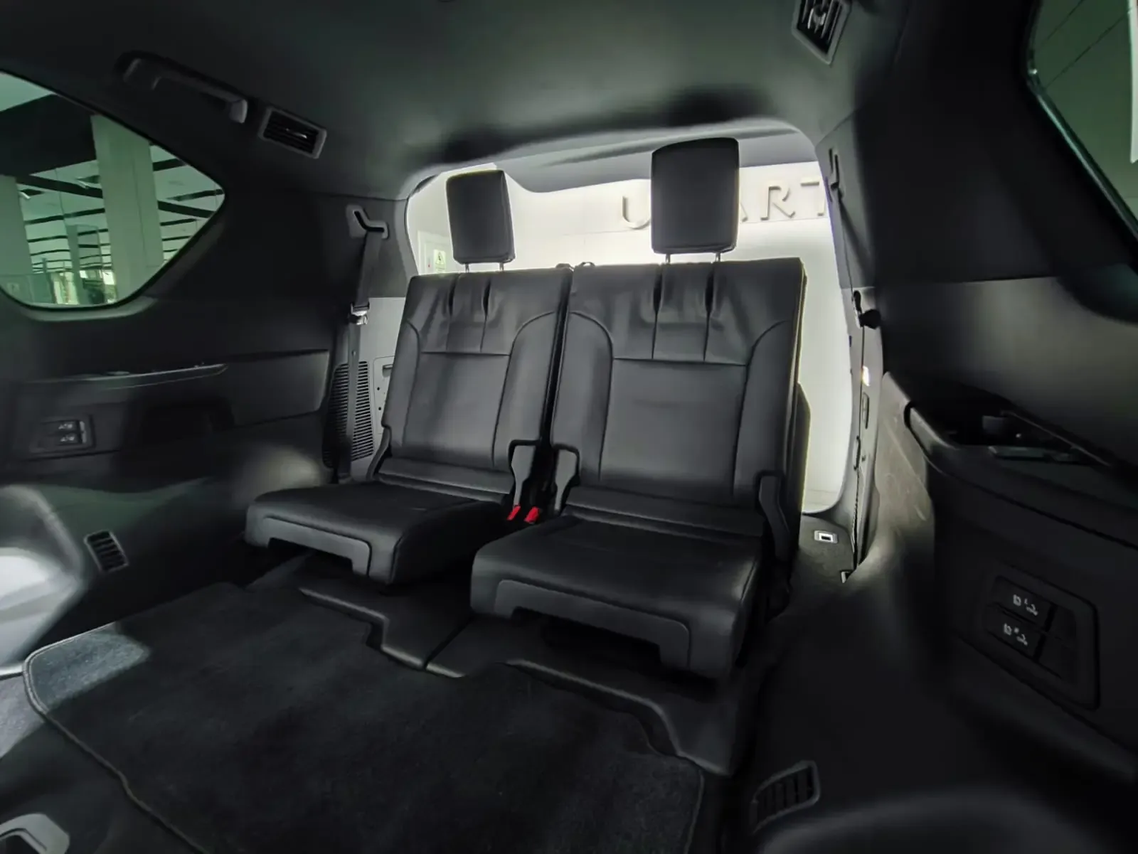LEXUS LX 500d d
