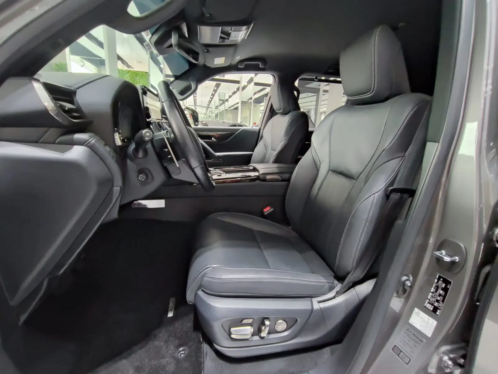 LEXUS LX 500d d