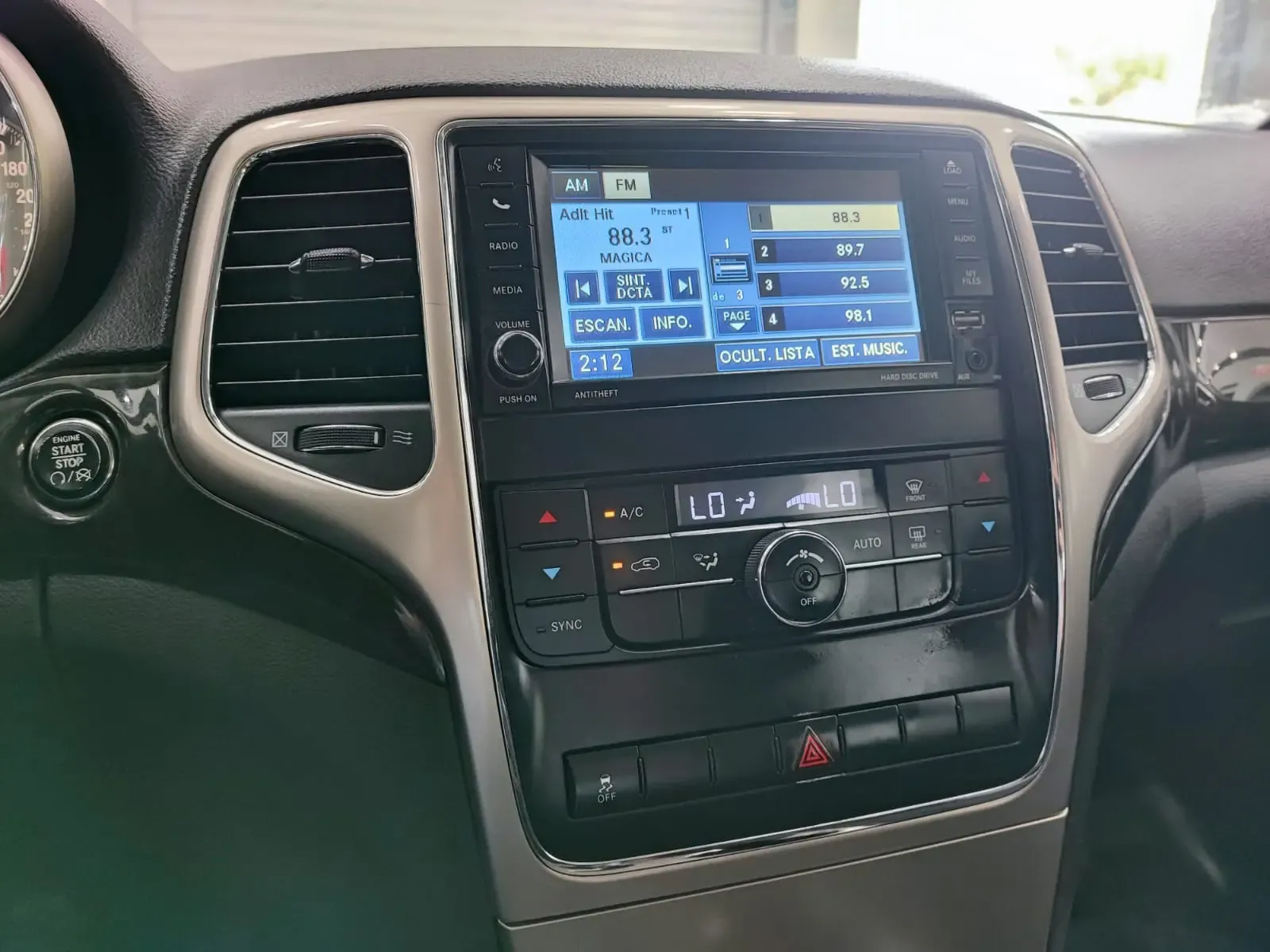JEEP Grand Cherokee Laredo 4X2