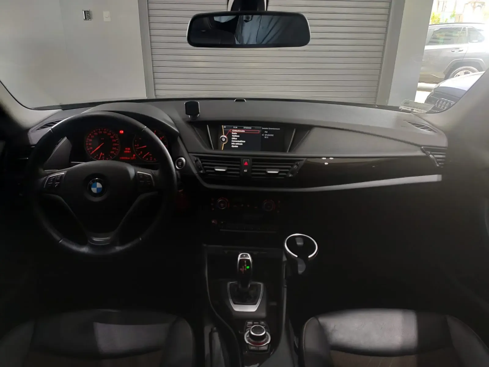 BMW X1 20i