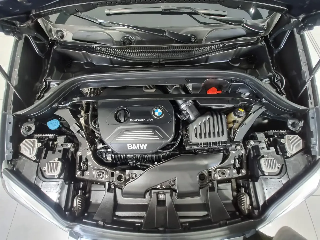 BMW X1 20i