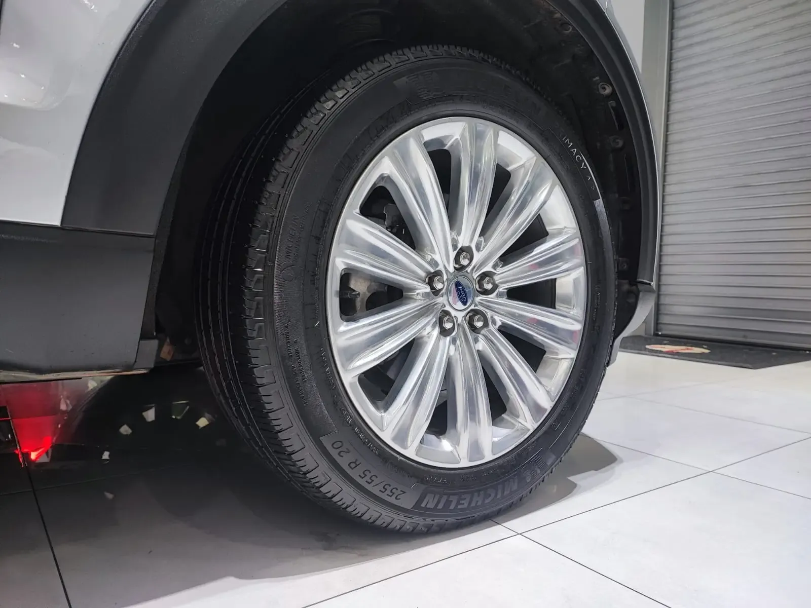 FORD Explorer Limited 4WD
