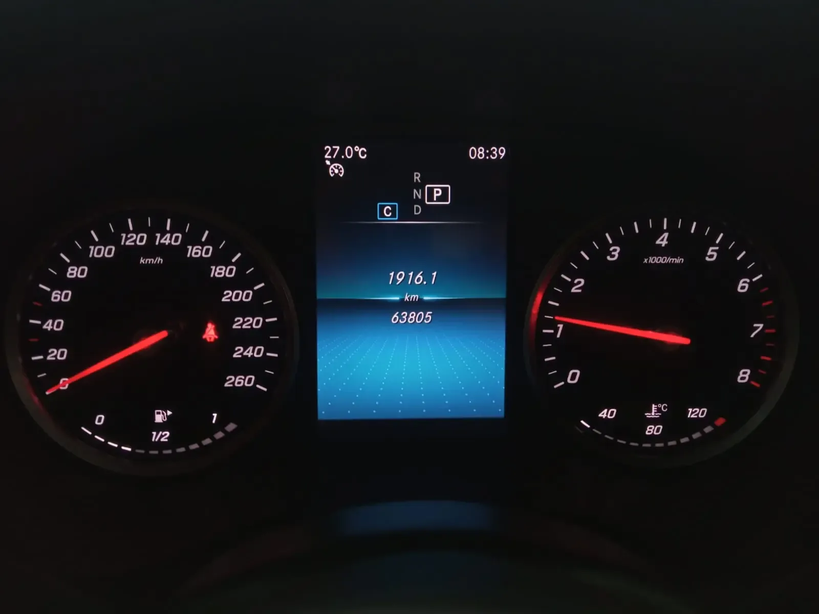 MERCEDES BENZ GLC 200