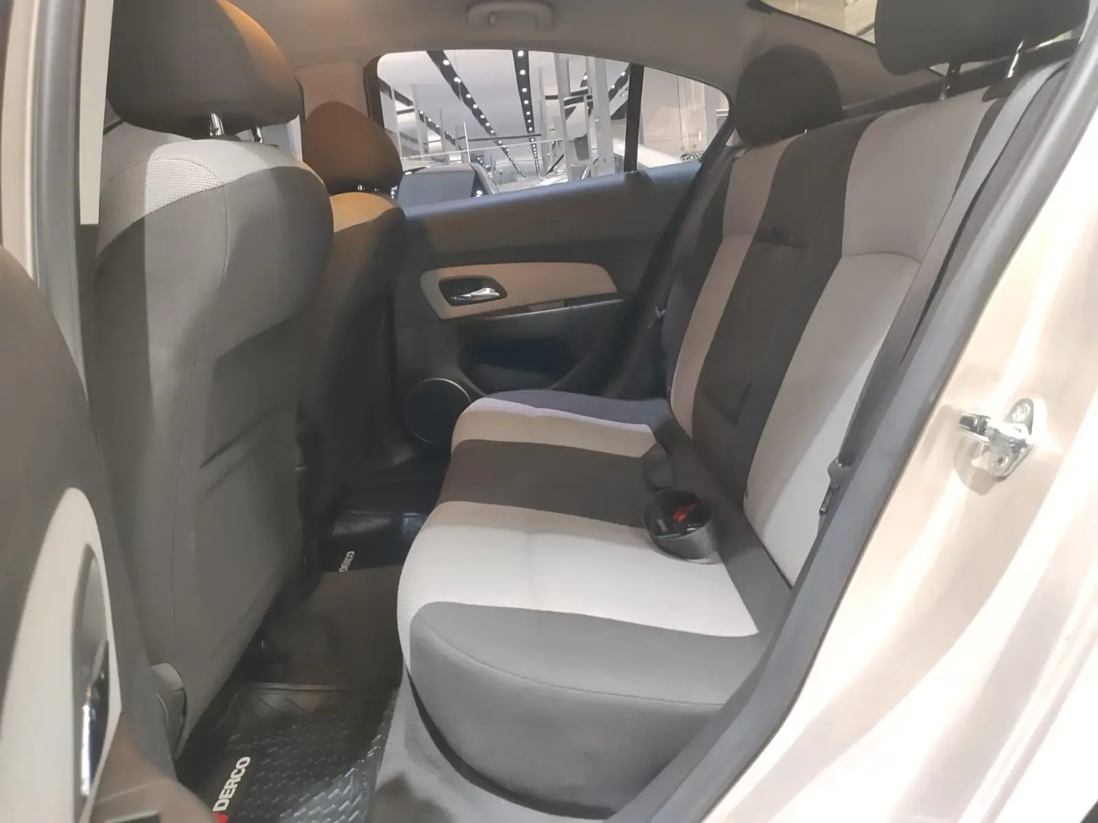 CHEVROLET Cruze LS MT