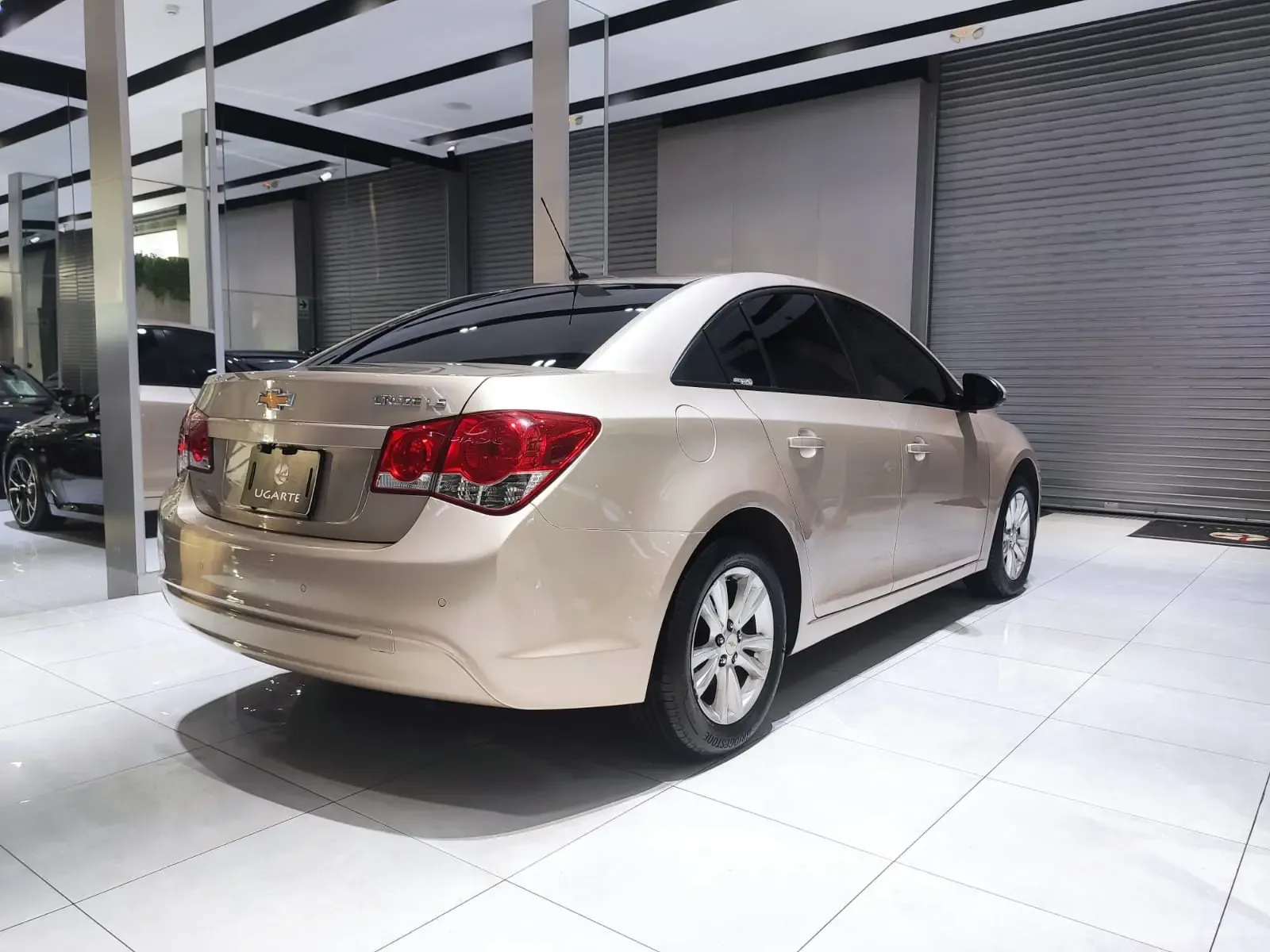 CHEVROLET Cruze LS MT