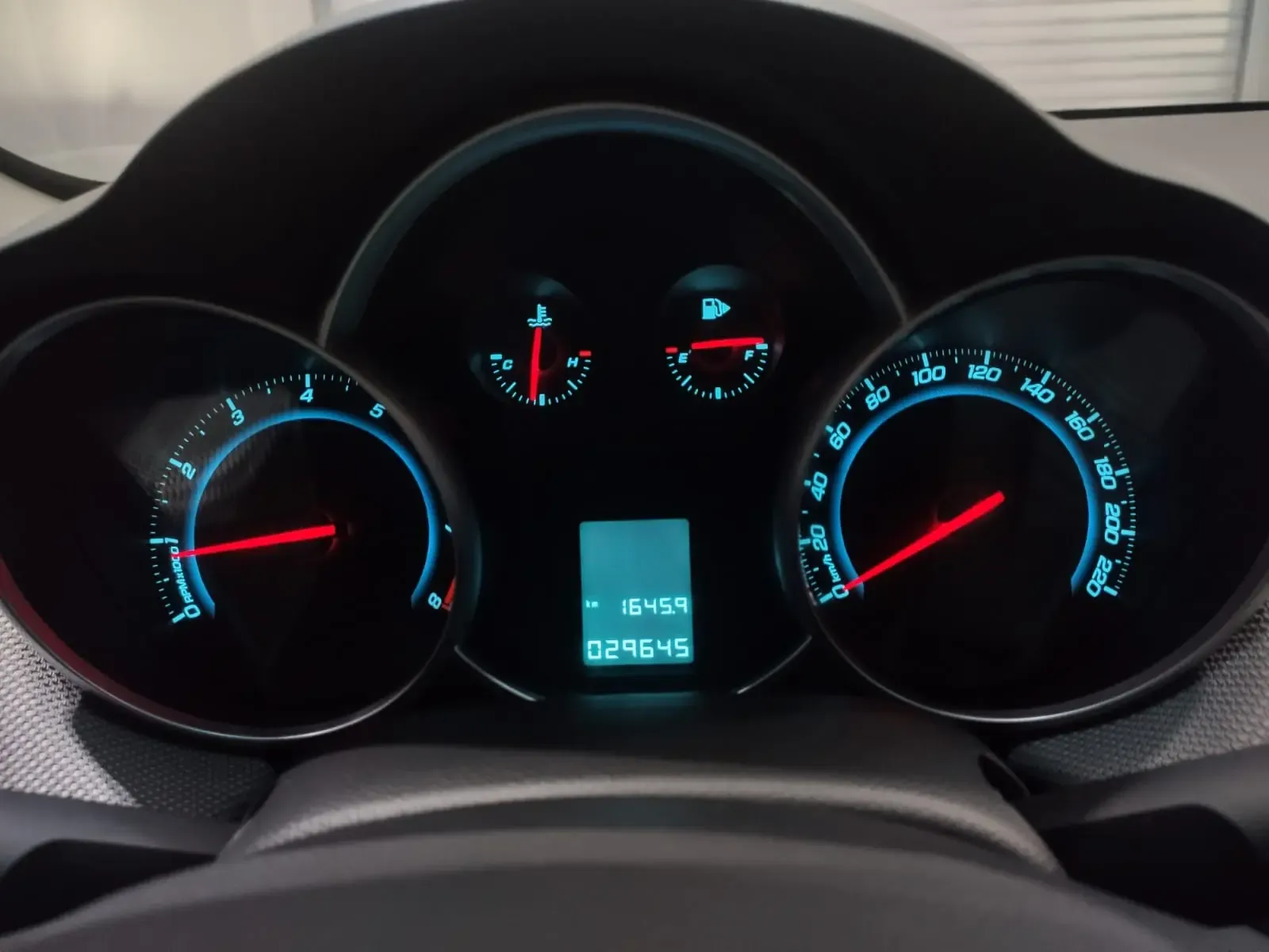 CHEVROLET Cruze LS MT