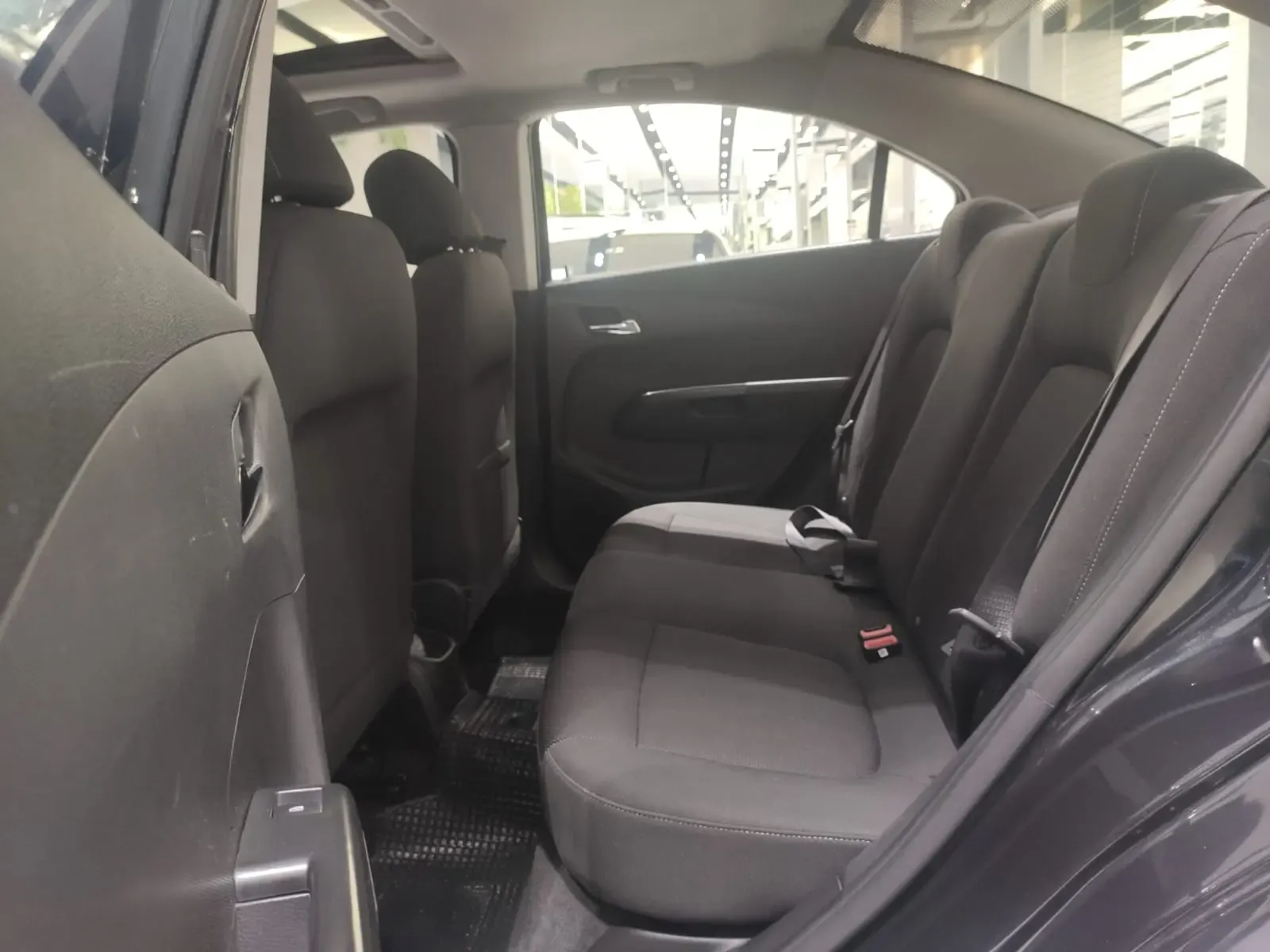 CHEVROLET Sonic LT