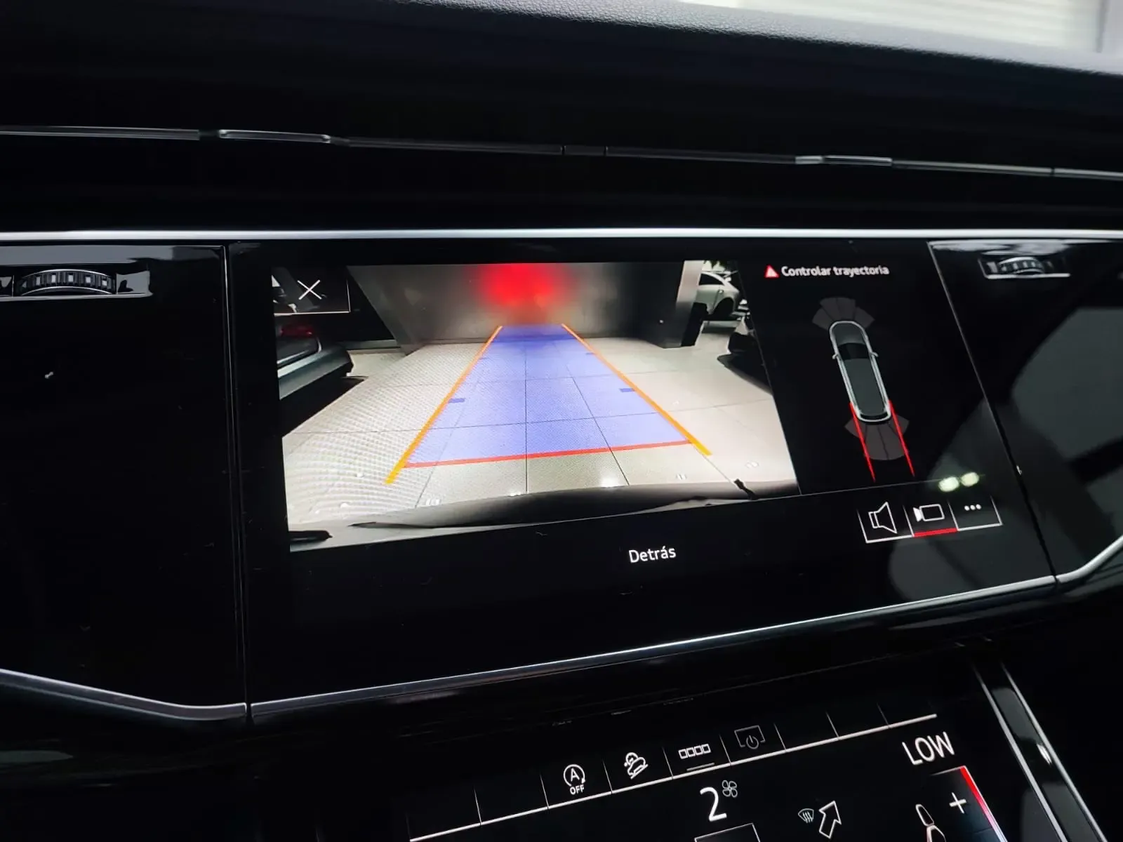 AUDI Q7 45 TFSI