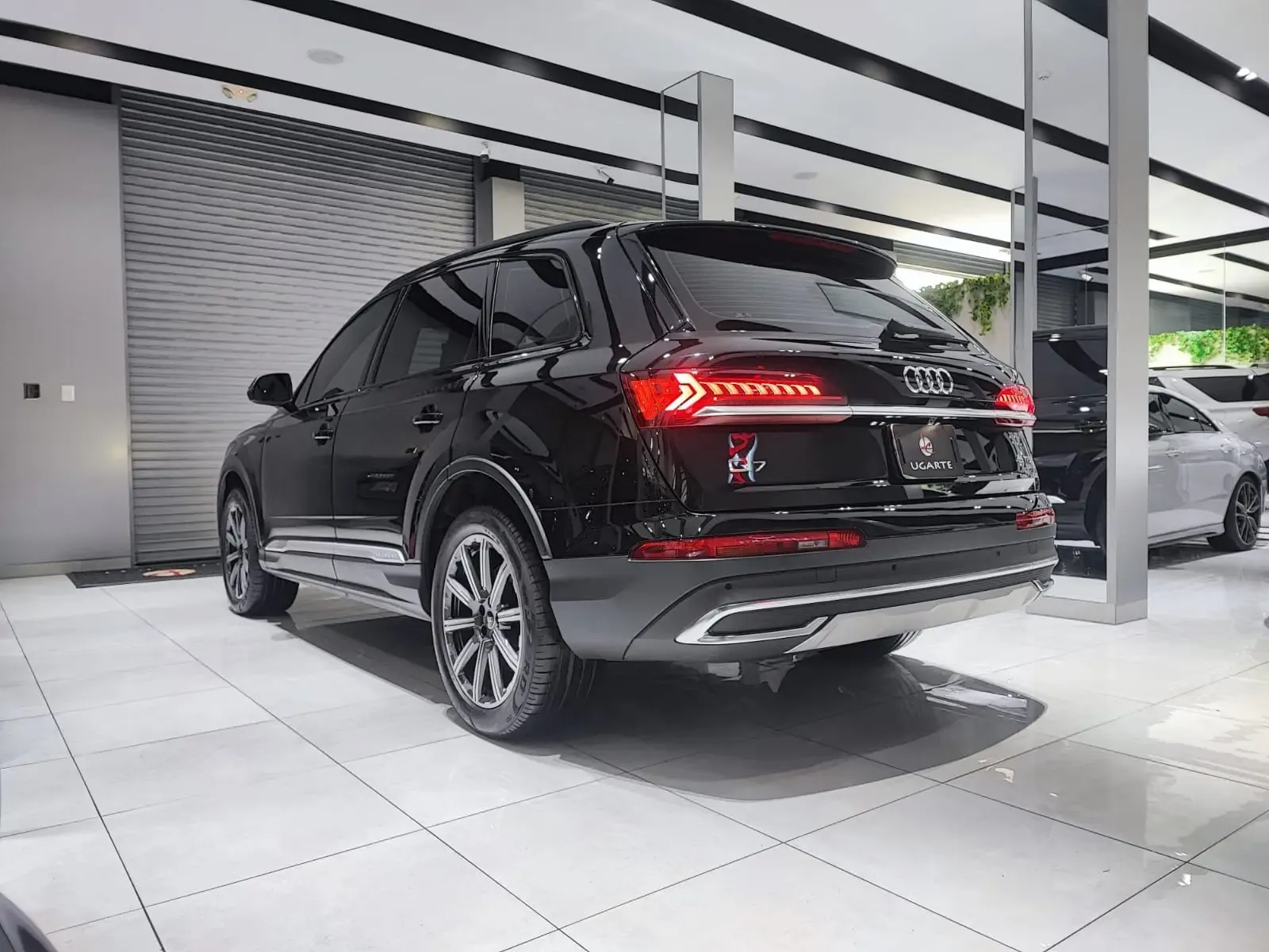 AUDI Q7 45 TFSI