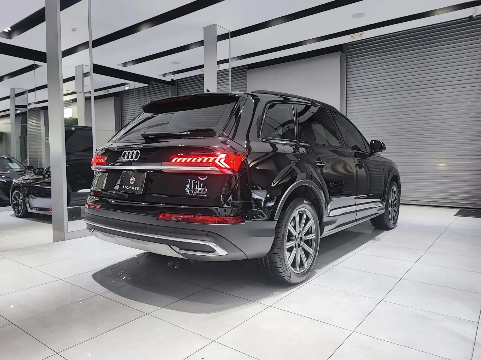 AUDI Q7 45 TFSI