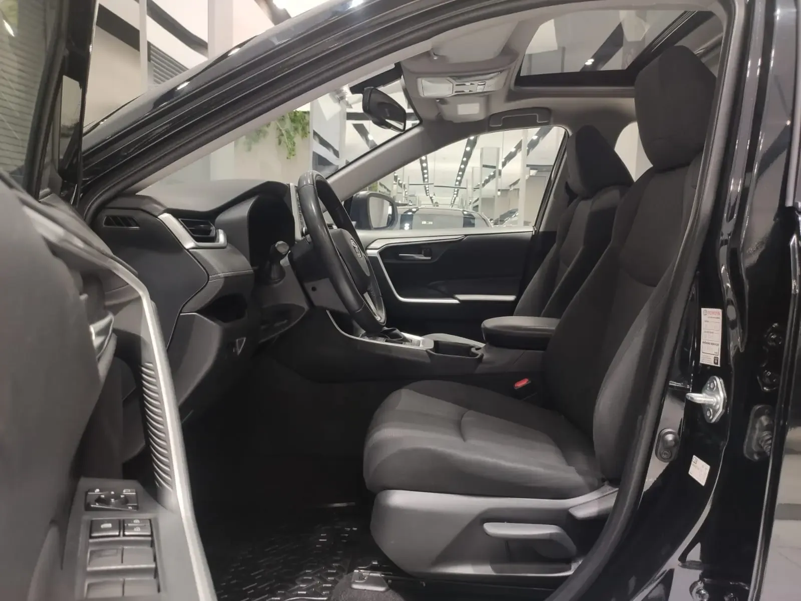 TOYOTA RAV4 Hybrid