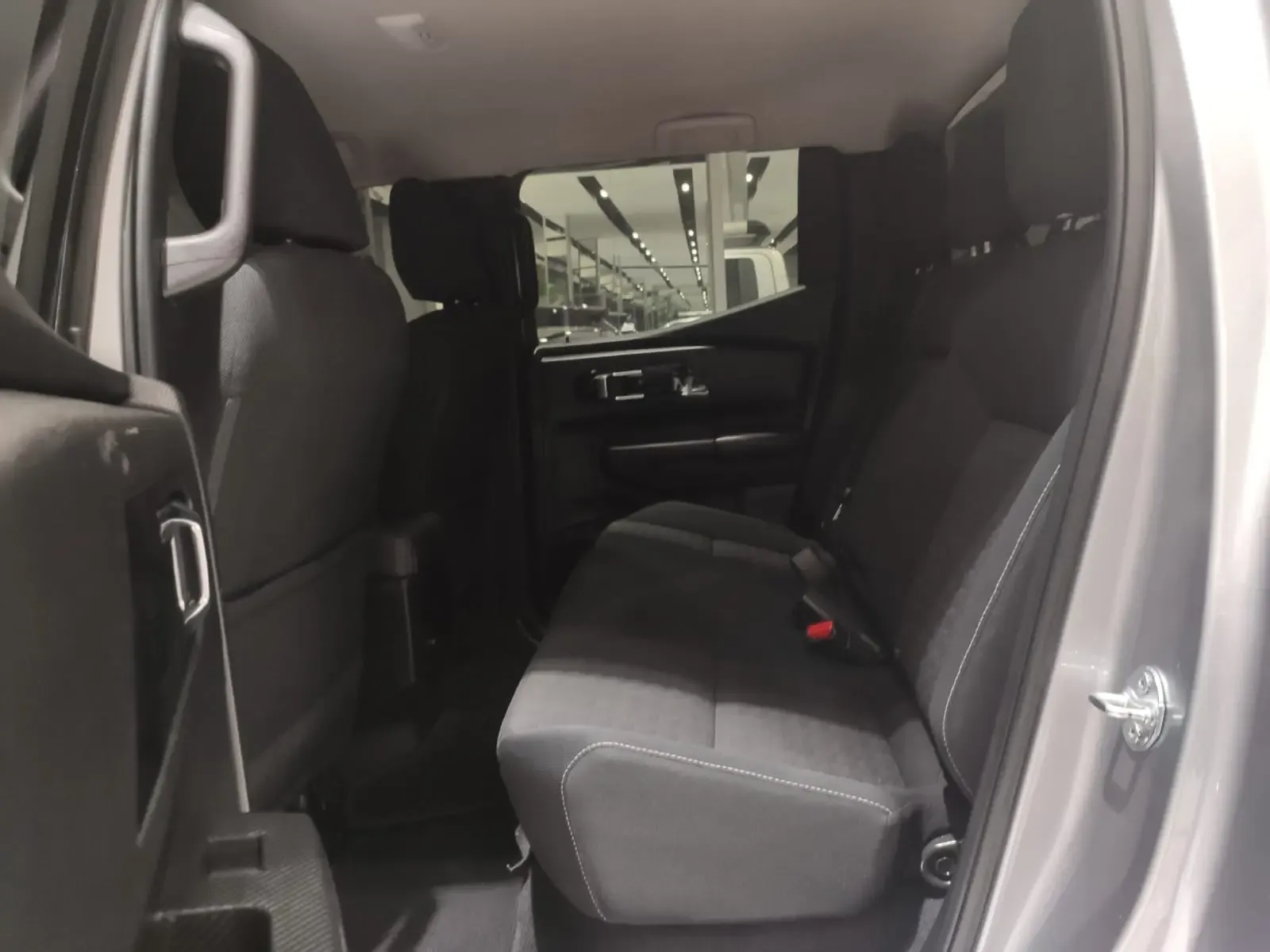 MITSUBISHI L200 GLX M/T 4X2