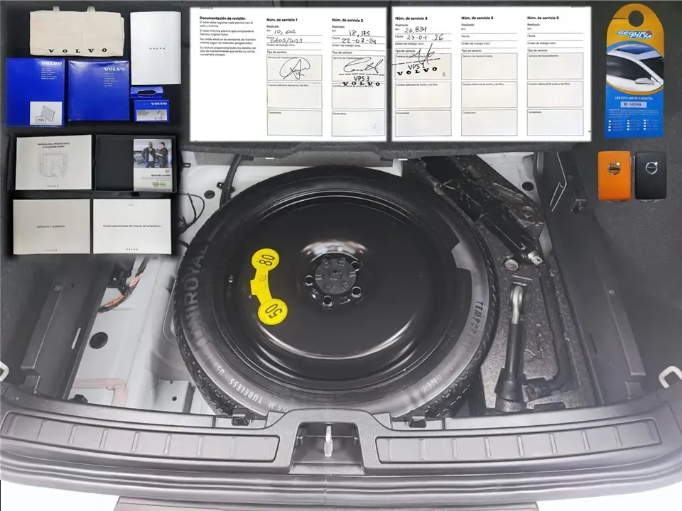 VOLVO XC40 B5