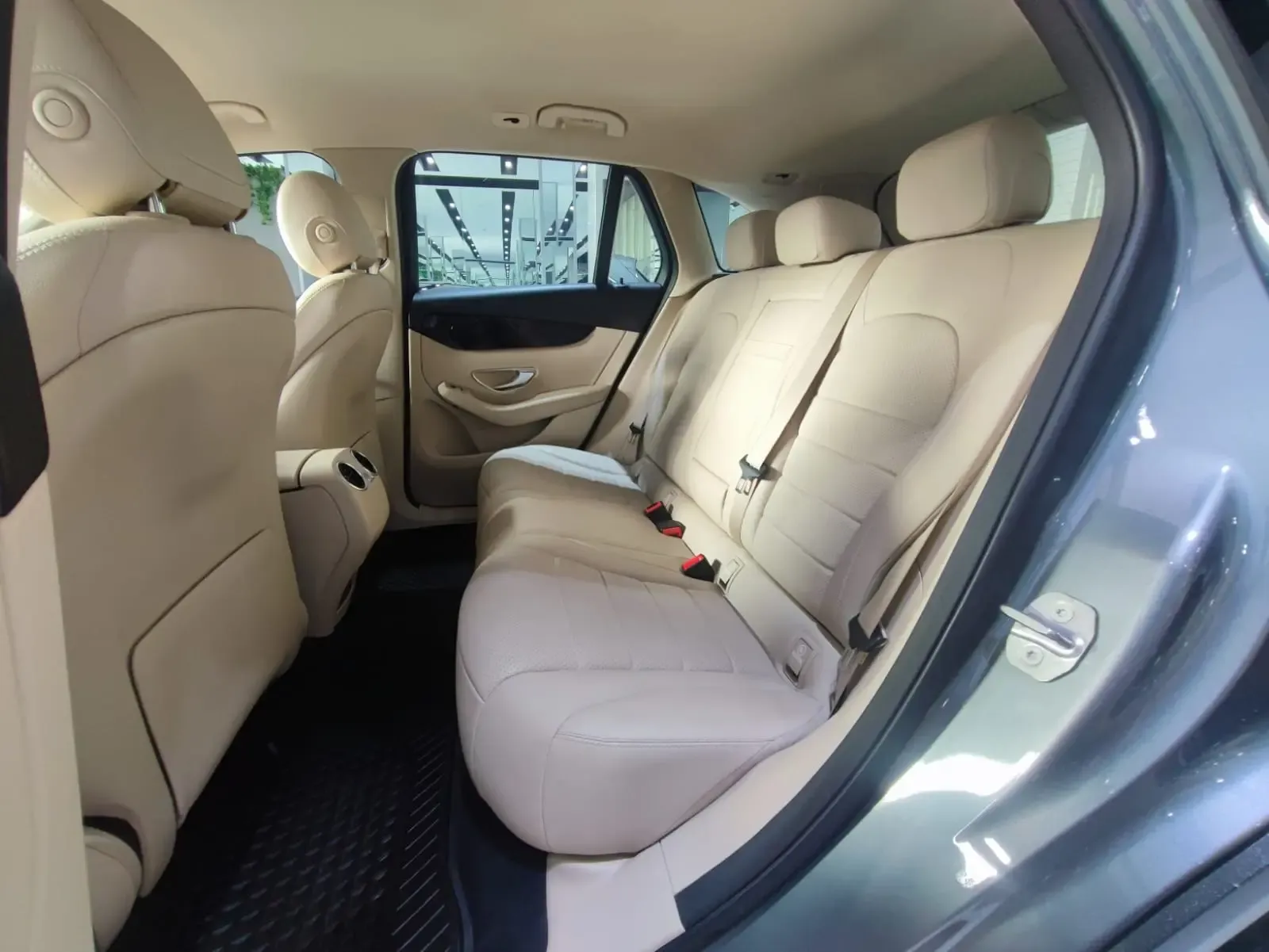 MERCEDES BENZ GLC 200