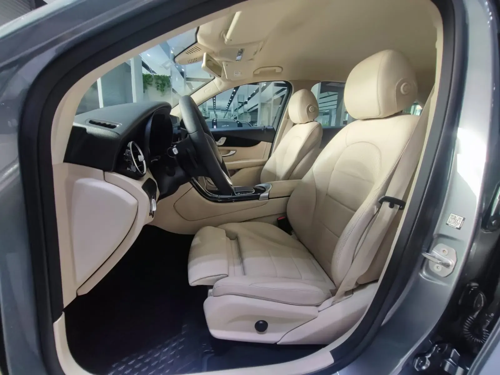 MERCEDES BENZ GLC 200