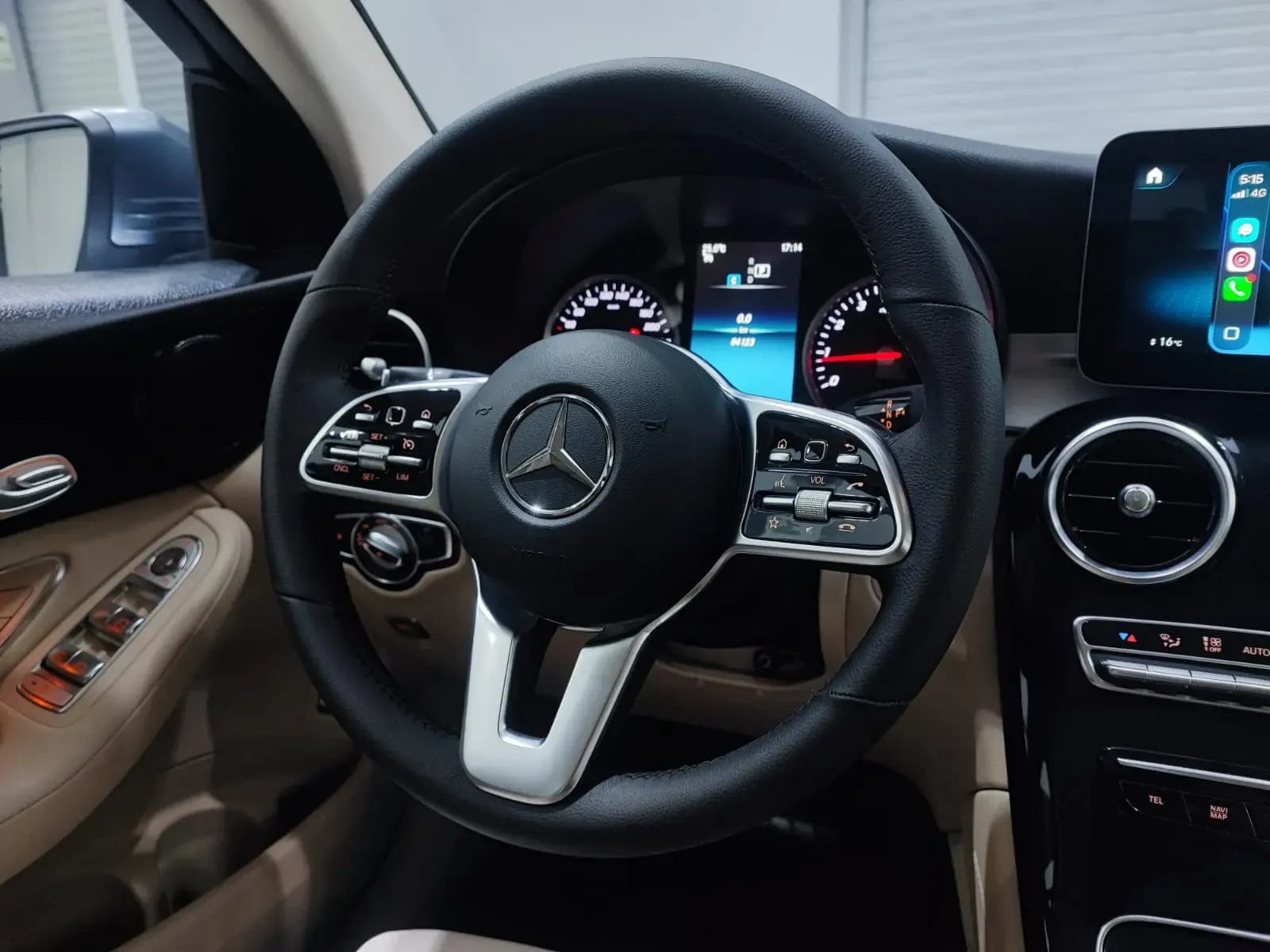 MERCEDES BENZ GLC 200