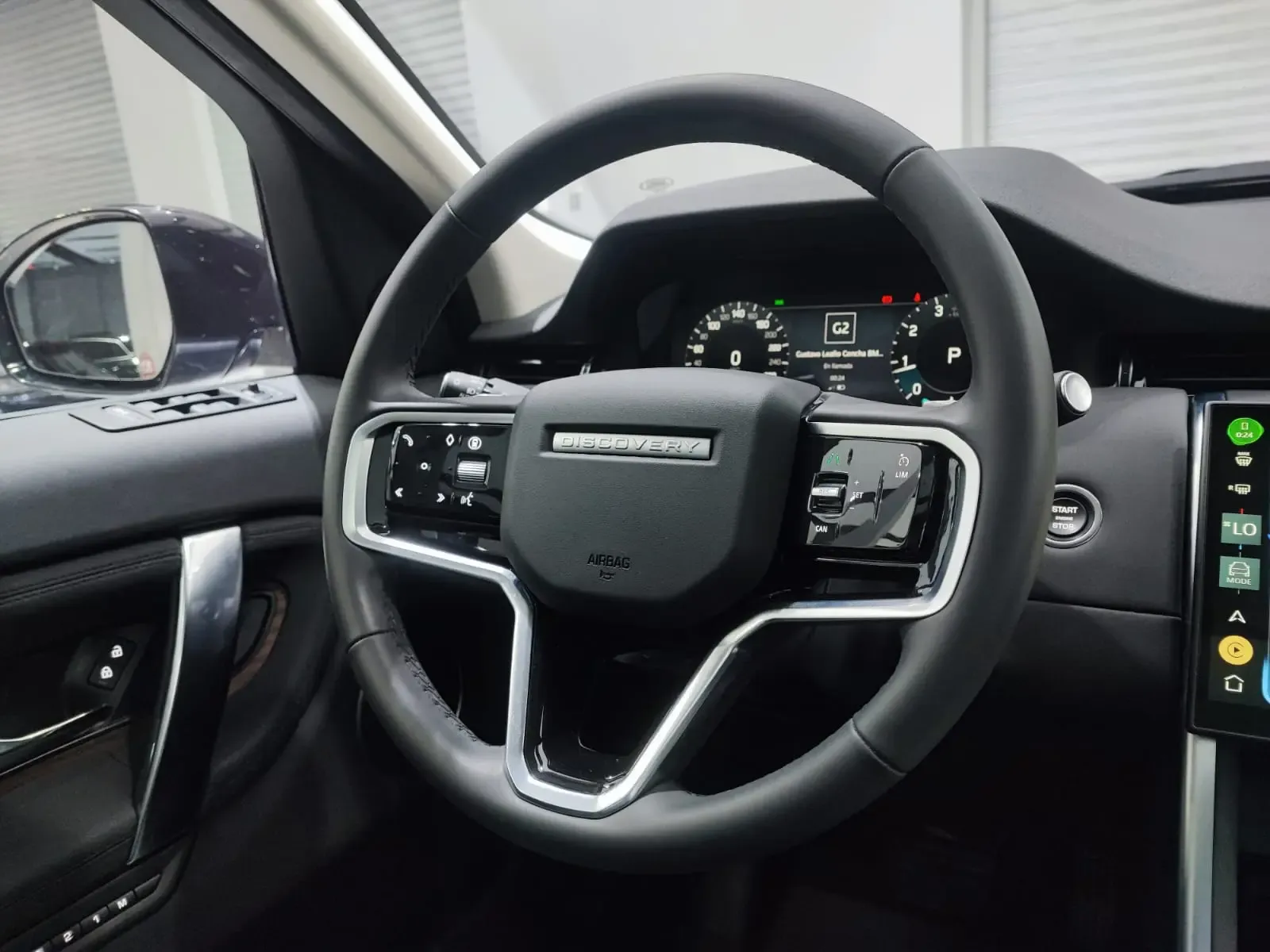 LAND ROVER Discovery Sport P250 S