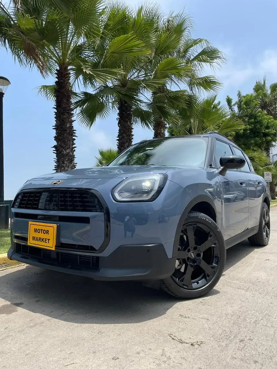MINI Countryman C