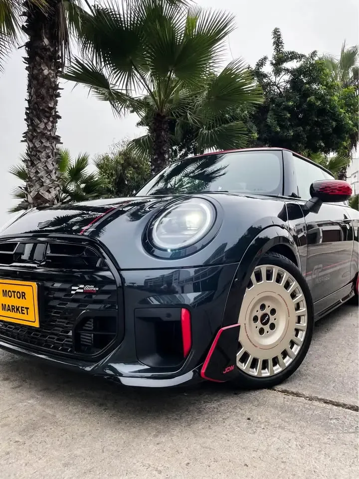 MINI Cooper JCW GP Inspired Edition