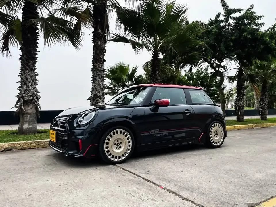 MINI Cooper JCW GP Inspired Edition