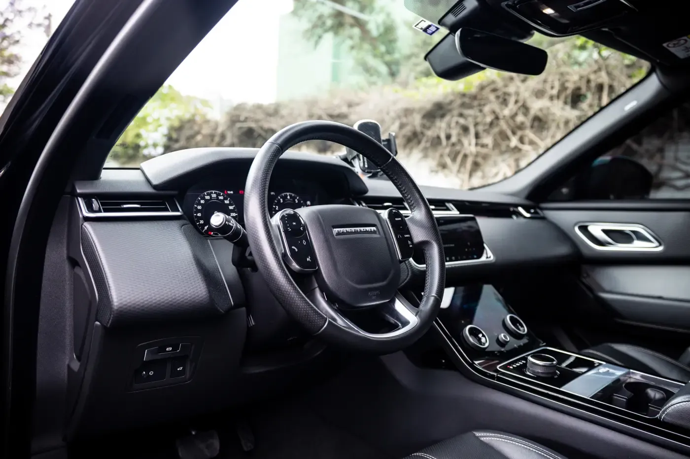 LAND ROVER Range Rover Velar P250