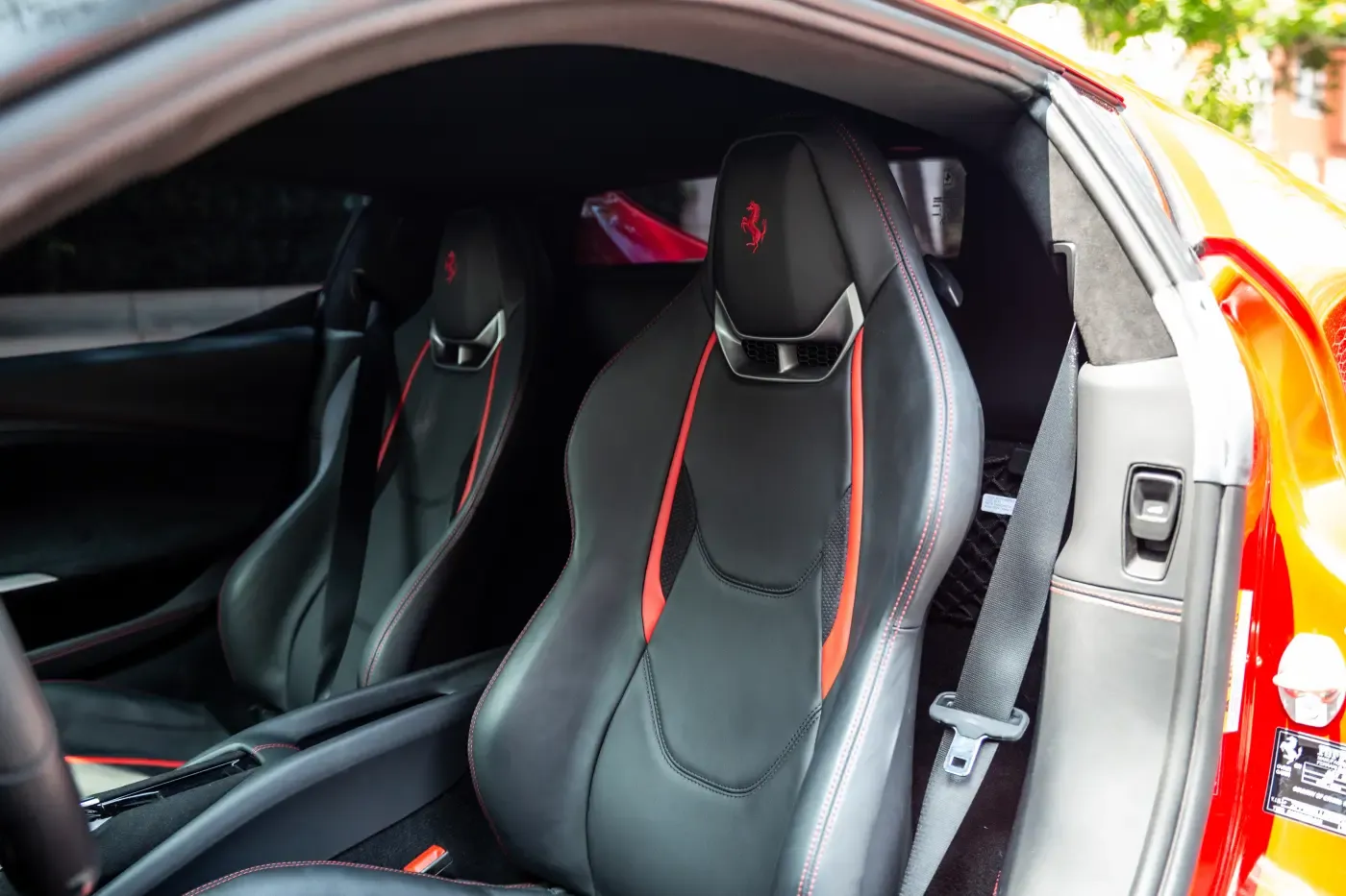 FERRARI 296 GTB