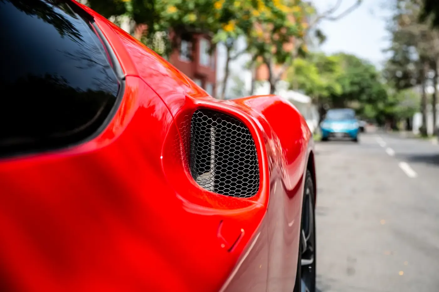 FERRARI 296 GTB