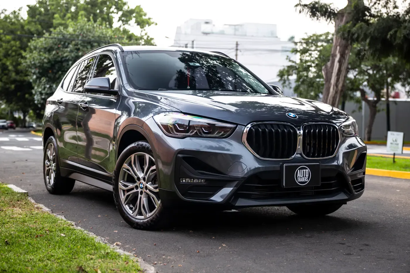 BMW X1 18i