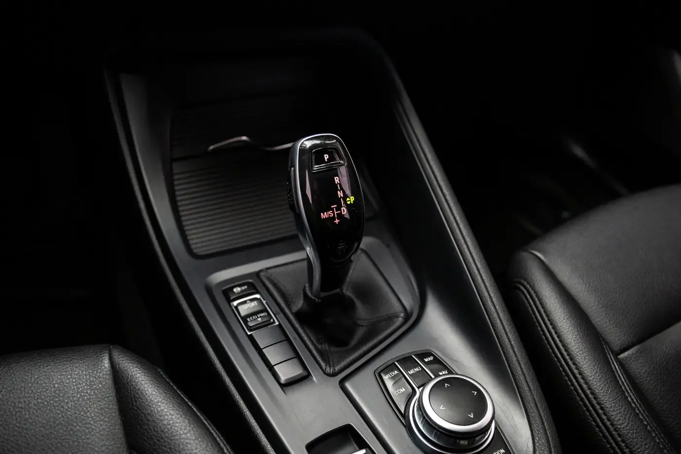 BMW X1 18i