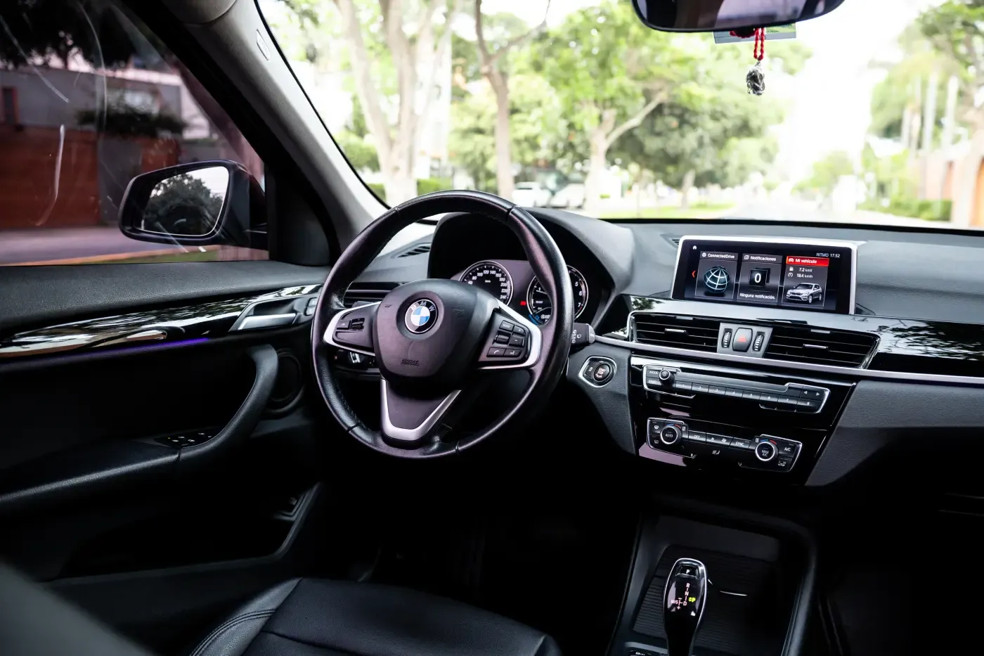 BMW X1 18i