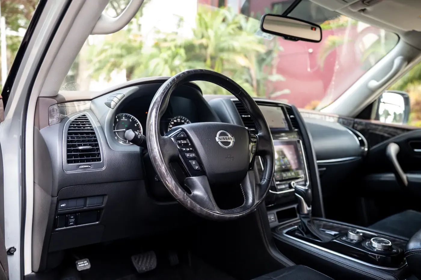 NISSAN Patrol