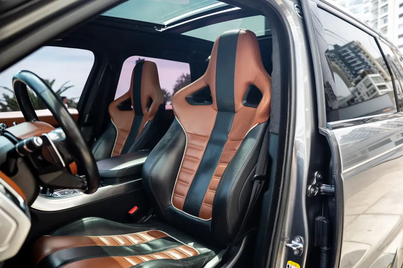 LAND ROVER Range Rover Sport SVR