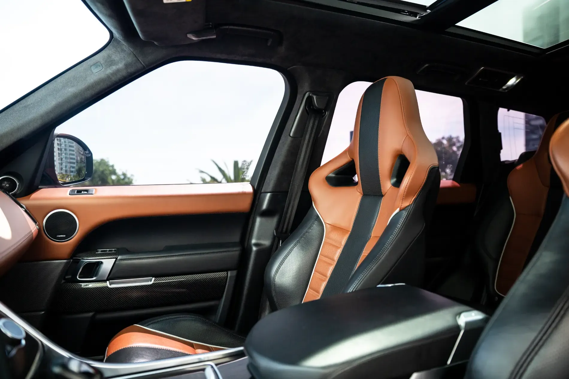 LAND ROVER Range Rover Sport SVR