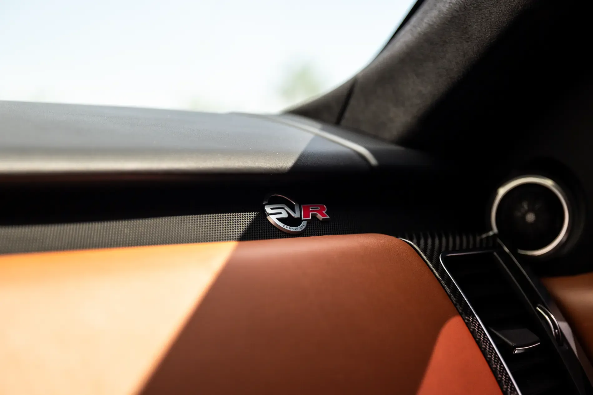 LAND ROVER Range Rover Sport SVR
