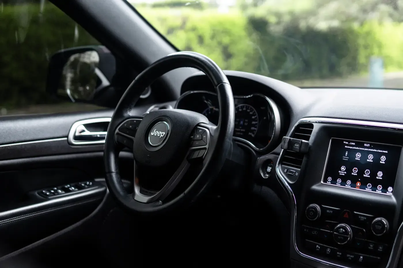 JEEP Grand Cherokee Laredo 4x4
